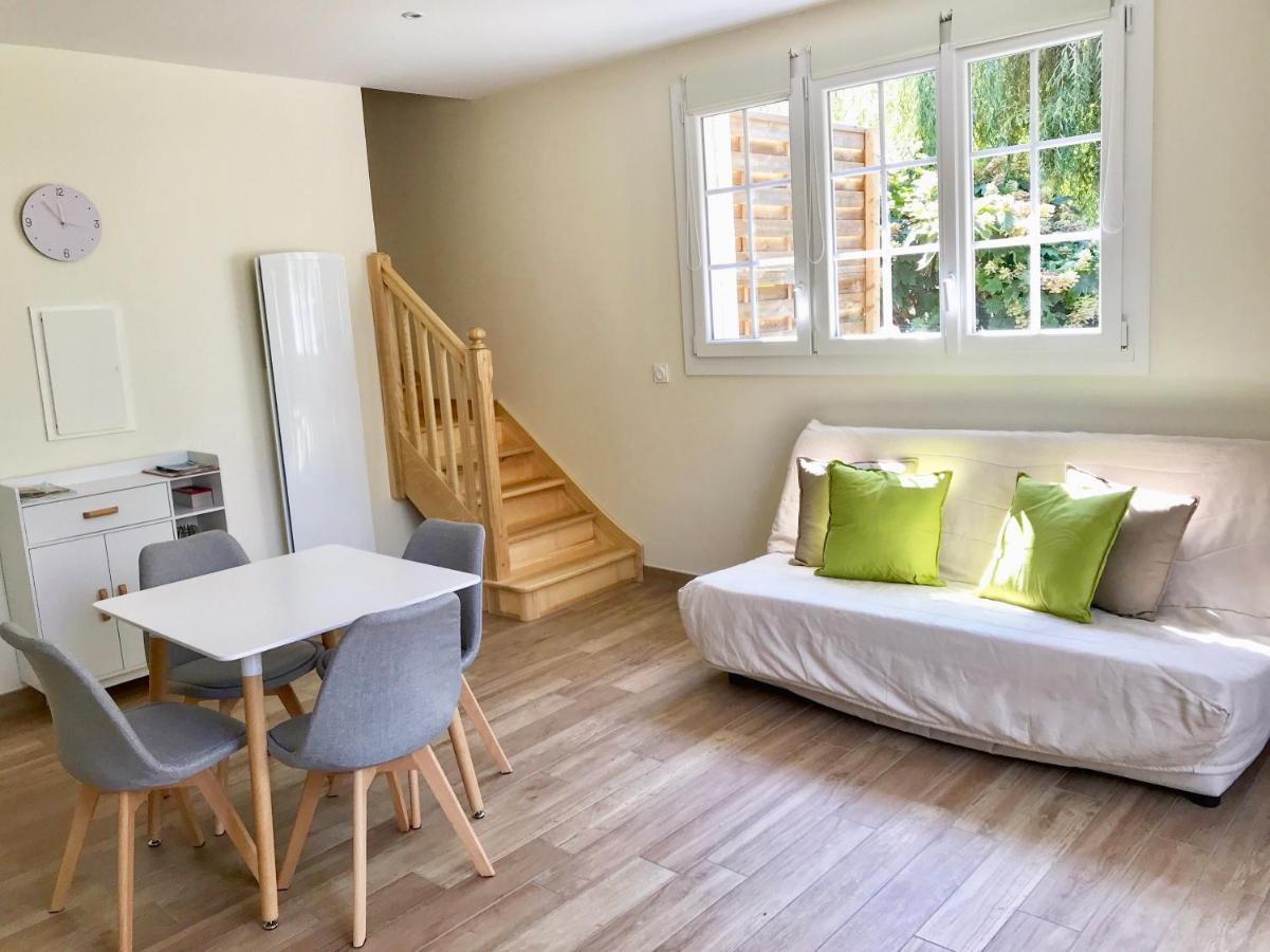 Domaine De La Sabliere Bed & Breakfast Thiviers Dış mekan fotoğraf