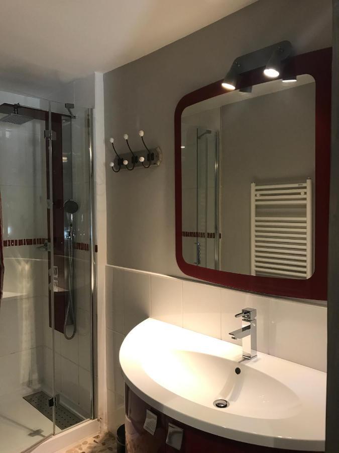 Domaine De La Sabliere Bed & Breakfast Thiviers Dış mekan fotoğraf