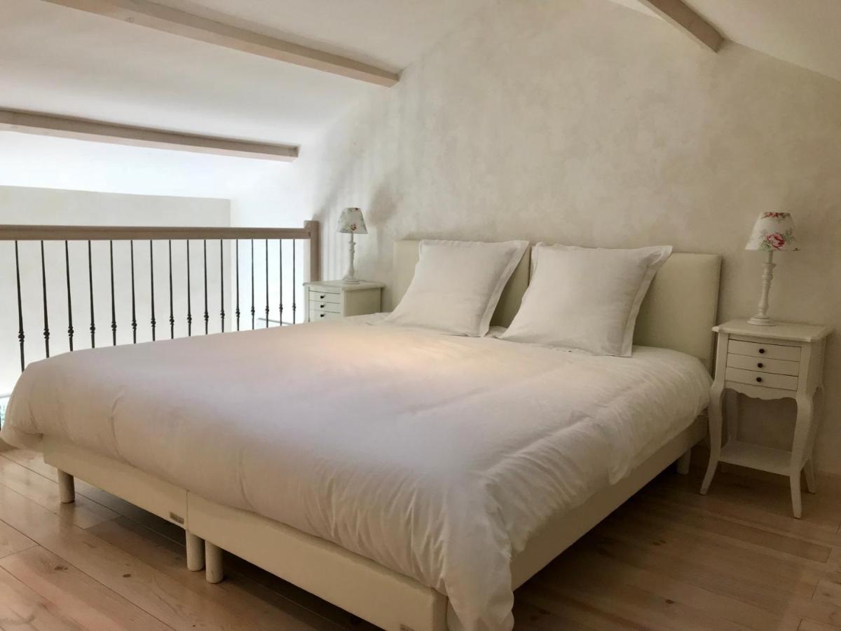 Domaine De La Sabliere Bed & Breakfast Thiviers Dış mekan fotoğraf